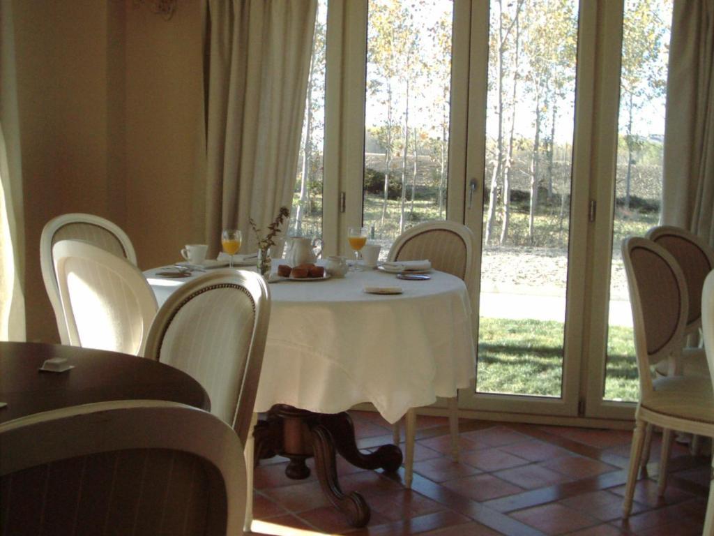 Hotel Santa Coloma Del Camino Olmillos de Sasamon Ngoại thất bức ảnh